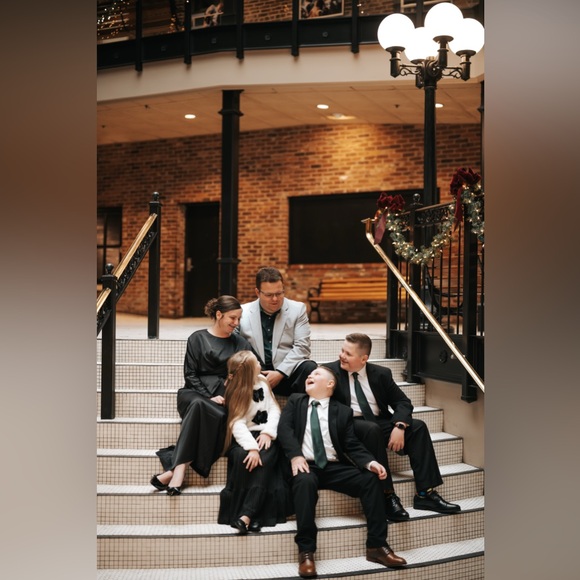 πMeet your Posher, βπ π¦π£π₯πππͺπ - Picture 2 of 16